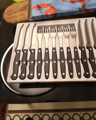 set 6 forchette e 6 coltelli da bistecca 