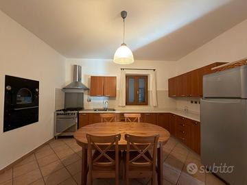 Cucina in legno ad L - 2mtx3mt