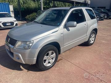 Suzuki Grand Vitara 1.9 DDiS 3 porte