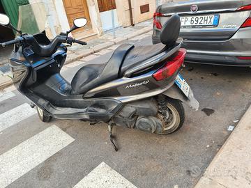 Yamaha Majesty YP 250 - 2005