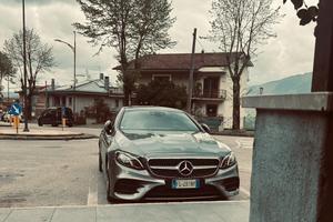 Mercedes E 220