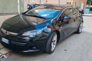 Opel astra j gtc