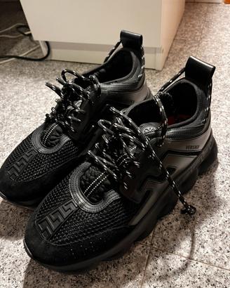 Versace chain reaction nere