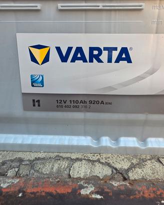 VARTA 110 Ah 920A Silver Dynamic 