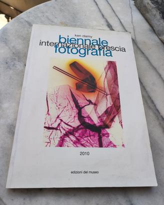 Libro biennale internazionale Brescia fotografia