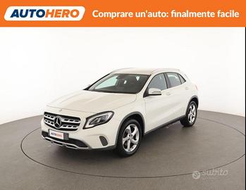 MERCEDES-BENZ GLA 200 VN10482