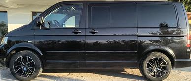 VOLKSWAGEN Multivan 2.5 TDI/174CV 4motion Highline