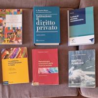 Libri Universita Giurisprudenza, Amministrazione 