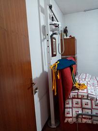 Sollevatore ortopedico elettrico con imbragatura