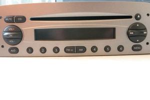 Autoradio originale con lettore CD
