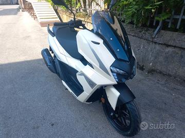 NUOVO SCOOTER Wottan Motor Storm-X 125 LC ABS