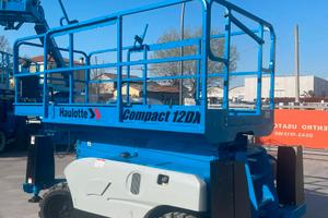Piattaforma diesel Haulotte COMPACT 12DX 4x4