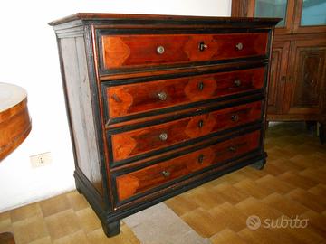 Comò lombardo antico metà '700