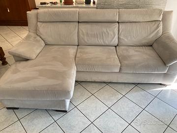 Divano sectional in alcantara