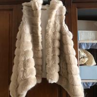 Smanicato pelliccia ecologica con. Cappuccio