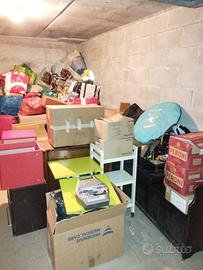 tutto il contenuto del box arredamento,informatica