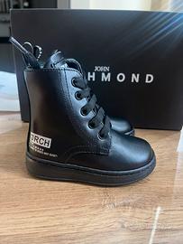 Stivale anfibio Jhon Richmond N 20