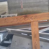 Gabbie sala di mungitura DE LAVAL nuove