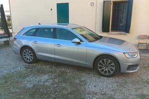 AUTO A4 AUDI