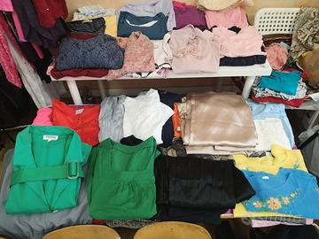 Vestiti,bigiotteria,ogettistica quasi regalata