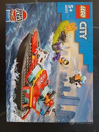 lego City boat float
