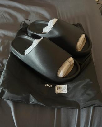 Yeezy (YS-01 black) 44 (Originali)