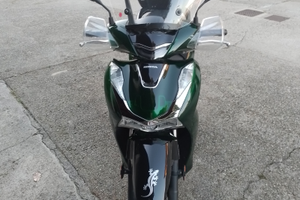 Honda sh150 vetro km6900