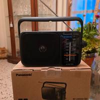 Radio portatile AM FM Panasonic RF-2400D cavo/pile