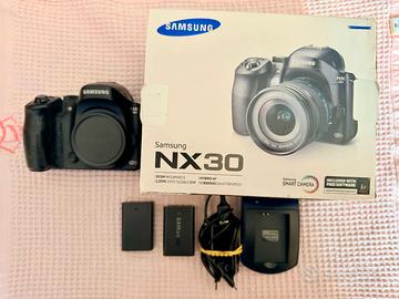Samsung NX30