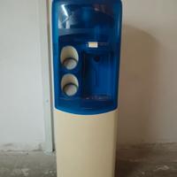 Distributore acqua