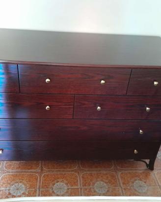 Set camera da letto in legno scuro