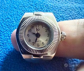 Orologio da dito donna a batteria. Funzionante