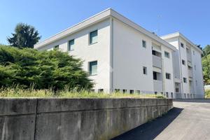 4 LOCALI A VALMOREA
