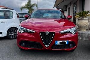 Alfa Romeo Stelvio 2.2 Turbodiesel 180 CV AT8 Q4 B