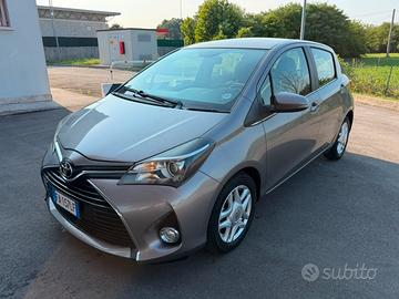 Toyota Yaris 1.4 Diesel 90cv EURO 6B 2015
