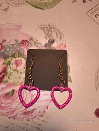 Orecchini pendenti con cuore