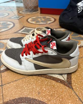 Jordan x travis Scott