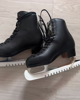 Pattini da ghiaccio Risport - nero tg.42