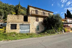 CASA INDIPENDENTE A MONTE SAN BIAGIO