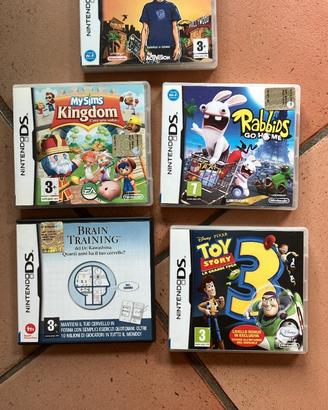 5 giochi per Nintendo DS come da foto