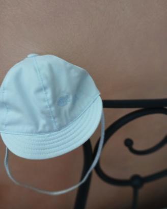 cappellino neonato misura 40 ricamati 2 pesciolini
