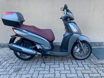 Kymco People GT300i BASE
