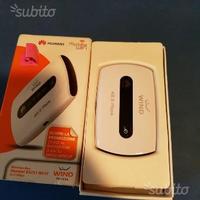 HUAWEI E5251 ROUTER MODEM WIFI 3G 42.2Mbps bianco