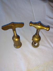 Cava tappi in ottone 