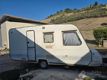 Roulotte Adria camperizzata