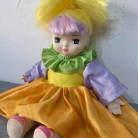 Bambola arcobaleno vintage