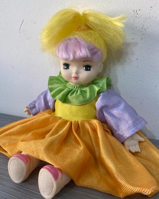 Bambola arcobaleno vintage