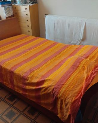 Letto una piazza e mezza