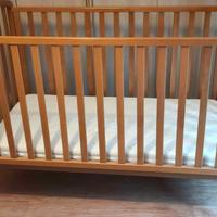 lettino legno con cassettone