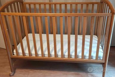 lettino legno con cassettone